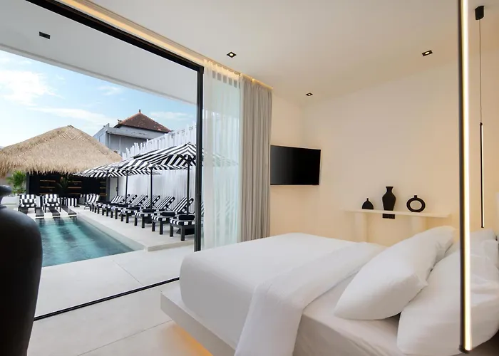 The Den Hotel 4*